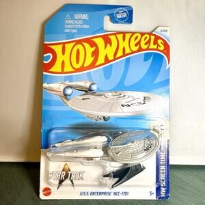 Hot Wheels Star Trek U.S.S. Enterprise NCC-1701 HW Screen Time 4/250 2/10 New